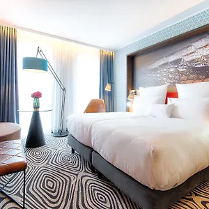 4* فندق إن واي إكس بواسطة ليوناردو